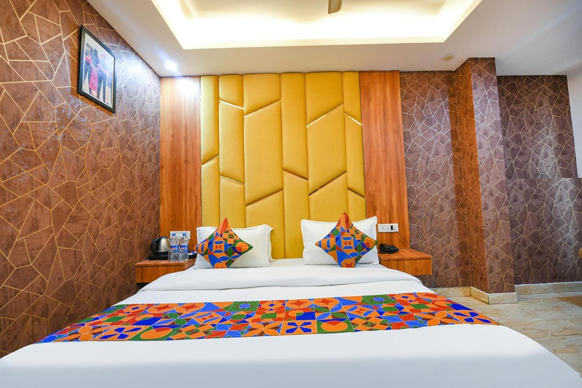 Hotel City Liit Delhi Airport Új-Delhi Kültér fotó