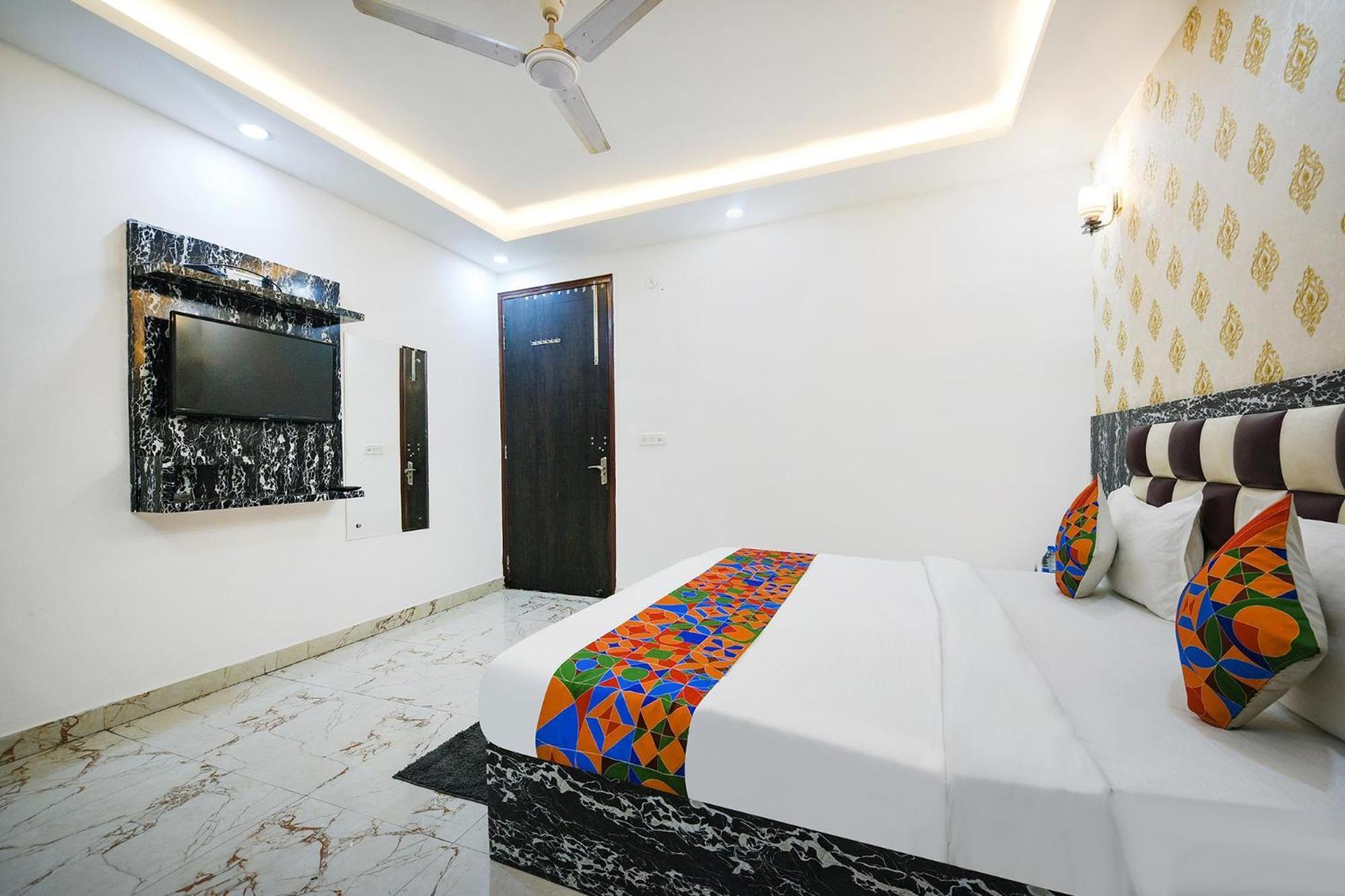 Hotel City Liit Delhi Airport Új-Delhi Kültér fotó
