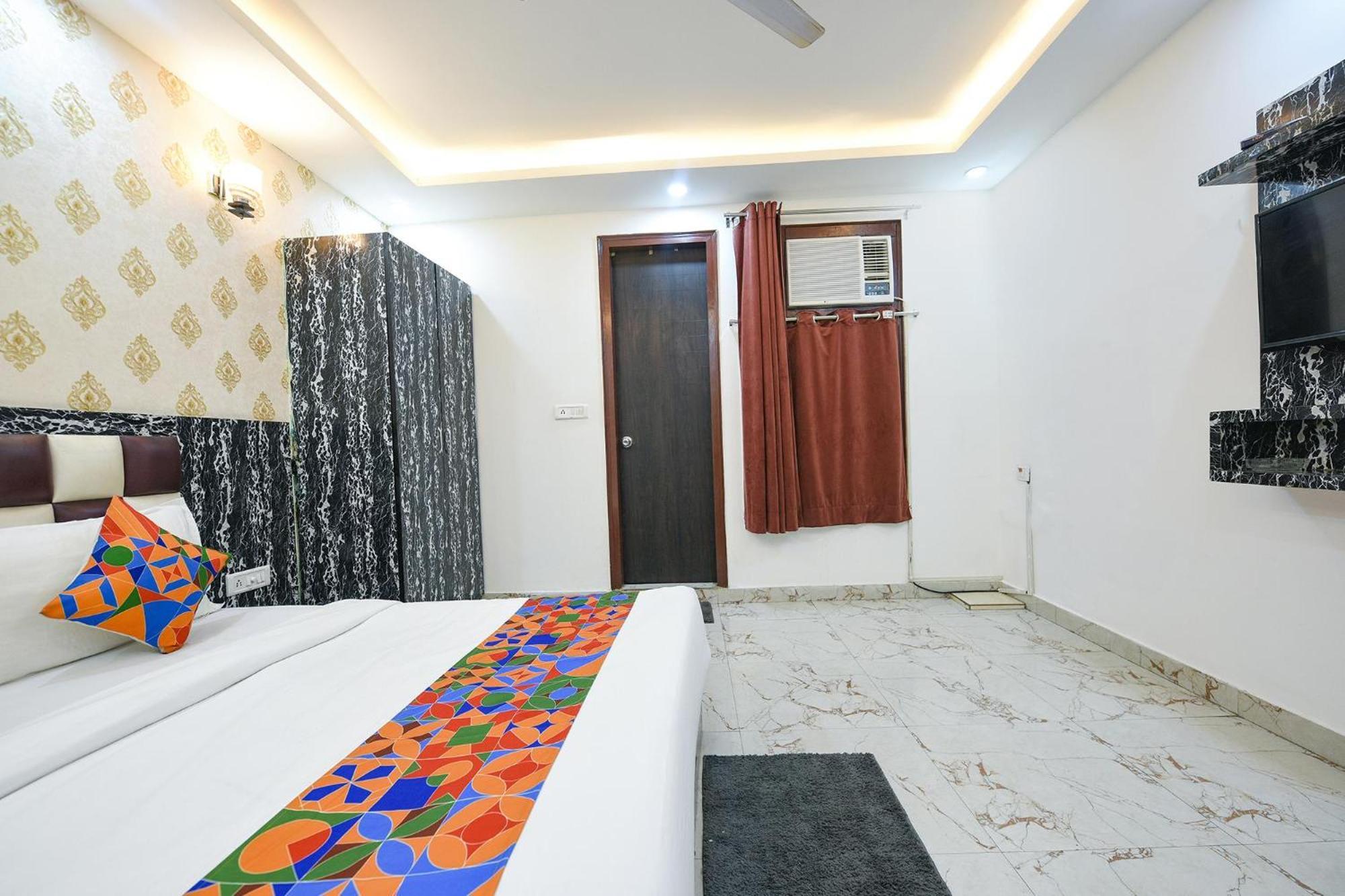 Hotel City Liit Delhi Airport Új-Delhi Kültér fotó