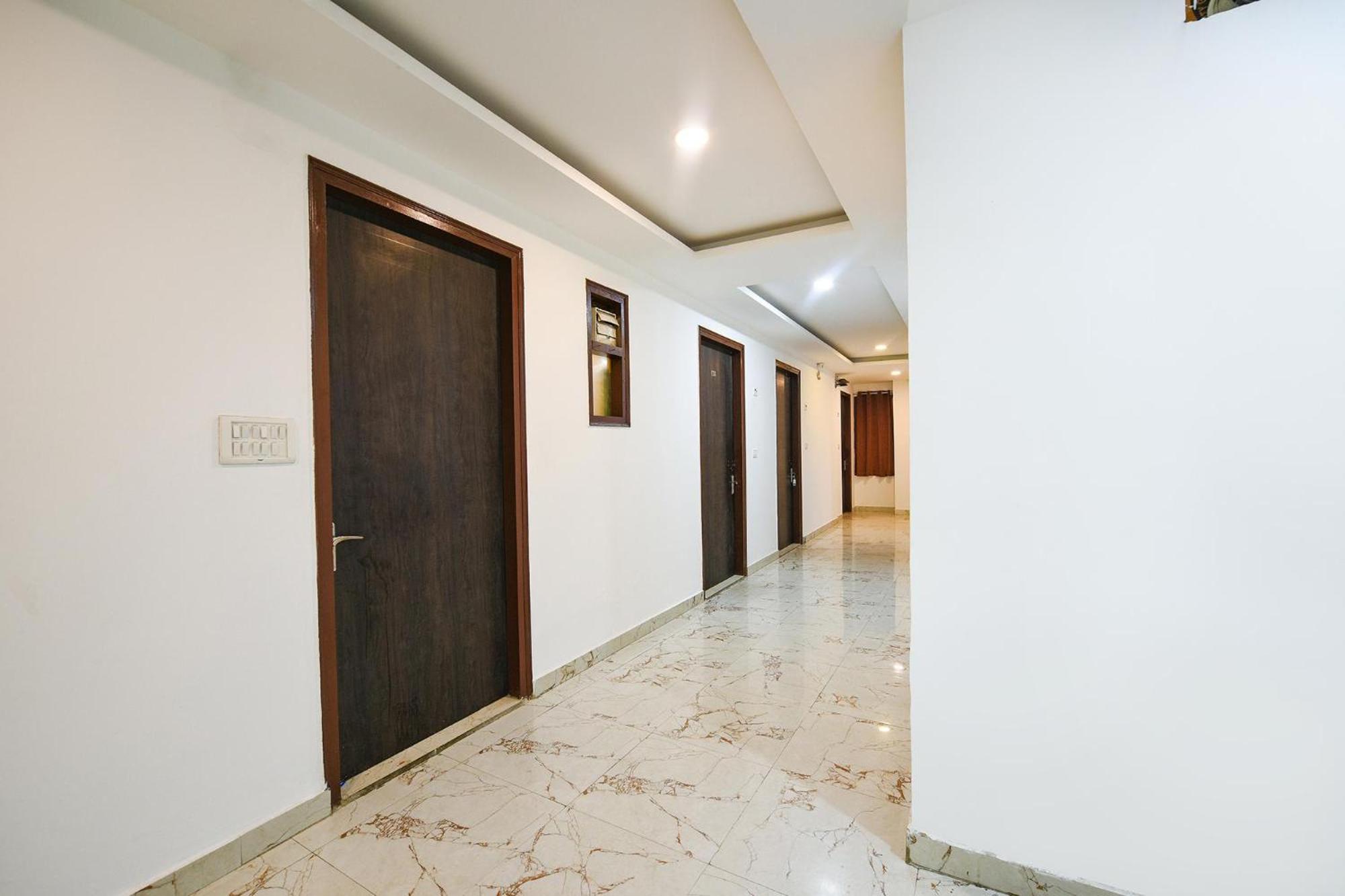 Hotel City Liit Delhi Airport Új-Delhi Kültér fotó